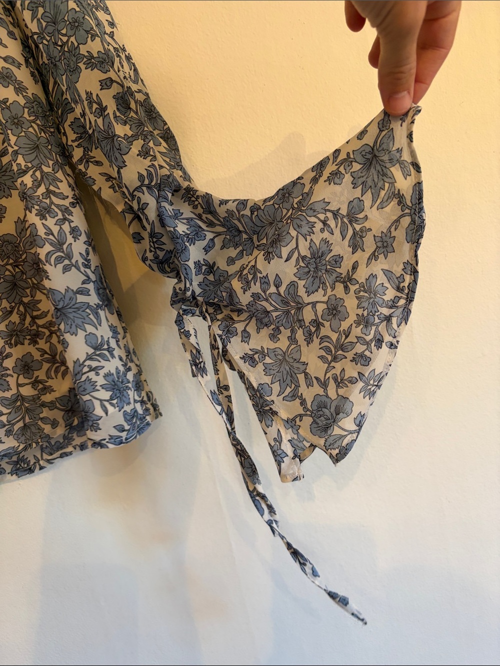 Astr Blue Floral Mock Neck Tie-Sleeve Blouse - Picture 6 of 8